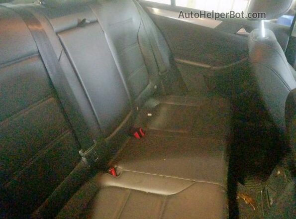 3VWDB7AJ8HM306459 2017 VOLKSWAGEN JETTA Черный Вид сзади