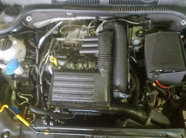 3VWDB7AJ8HM306459 2017 VOLKSWAGEN JETTA Черный Вид салона спереди