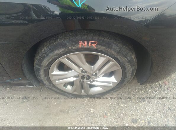 5NPD84LF8KH485236 2019 HYUNDAI ELANTRA Black Սալոնի 360 աստիճան տեսք
