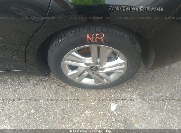 5NPD84LF8KH485236 2019 HYUNDAI ELANTRA Black Սալոնի հետևի տեսք