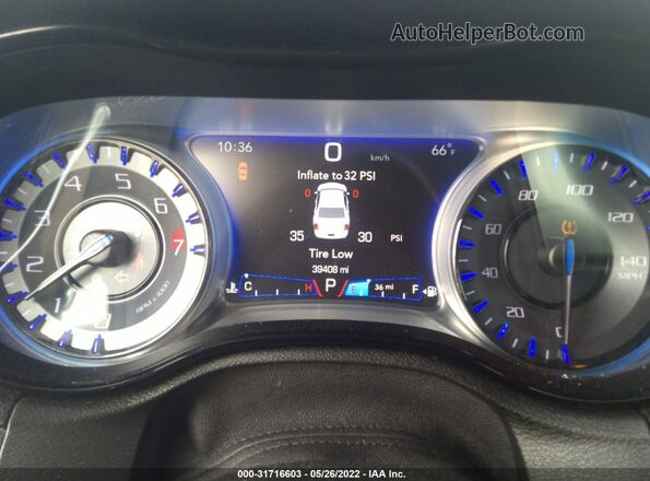 2C3CCABG5GH311034 2016 CHRYSLER 300 White Widok tylnych siedzeń