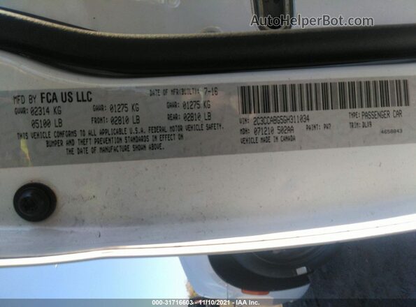2C3CCABG5GH311034 2016 CHRYSLER 300 White Widok komory silnika