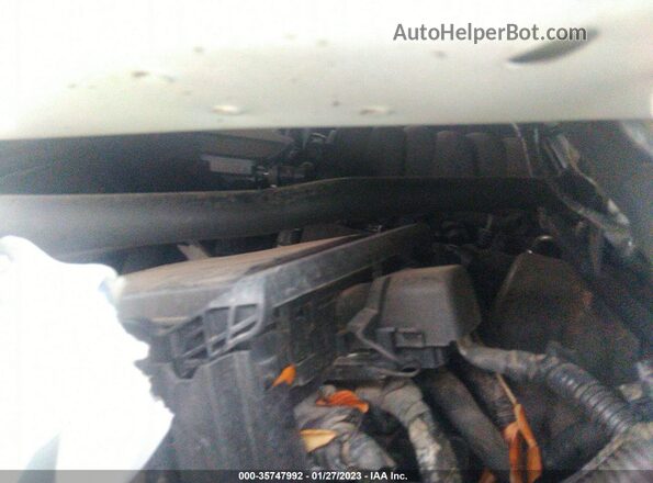 3GCPCREC5HG427887 2017 CHEVROLET SILVERADO Белый Вид сзади
