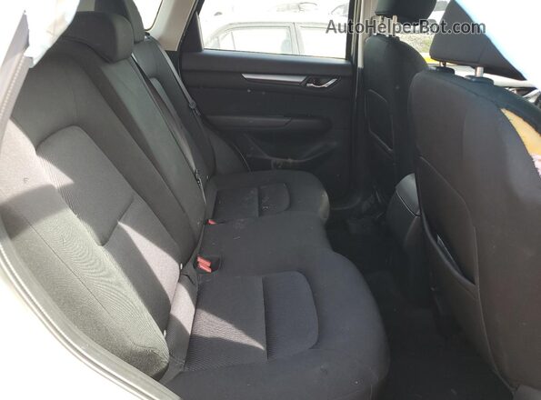 JM3KFABM7J1414098 2018 MAZDA CX-5 White უკანა სალონის ხედი