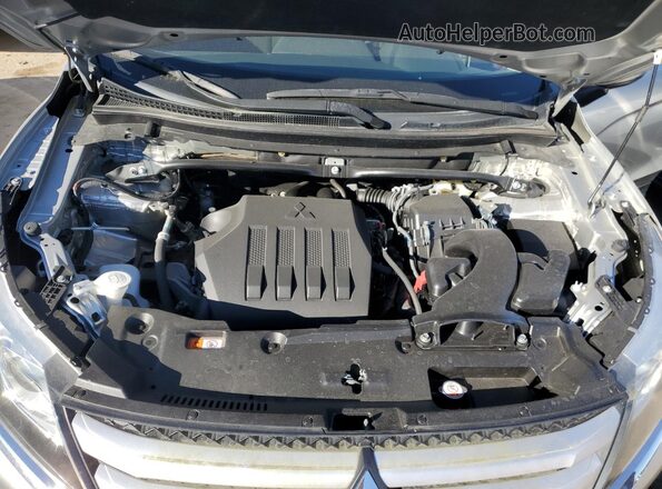 JA4AS3AA1JZ049240 2018 MITSUBISHI ECLIPSE Silver Widok komory silnika