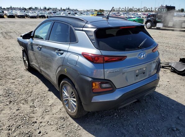 KM8K2CAA9LU407710 2020 HYUNDAI KONA Серебряный Задняя правая четверть