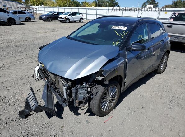 KM8K2CAA9LU407710 2020 HYUNDAI KONA Серебряный Задняя левая четверть