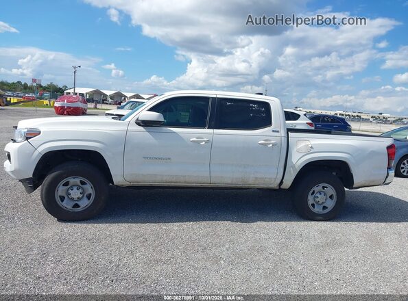 3TYAX5GN5MT013834 2021 TOYOTA TACOMA 2WD White Vista interior de 360 grados