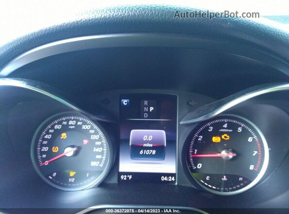 55SWF4JB7JU249655 2018 MERCEDES-BENZ C-CLASS Black Հետևի նստատեղերի տեսք