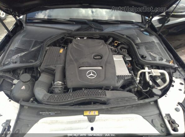 55SWF4JB7JU249655 2018 MERCEDES-BENZ C-CLASS Black Հետևի տեսք