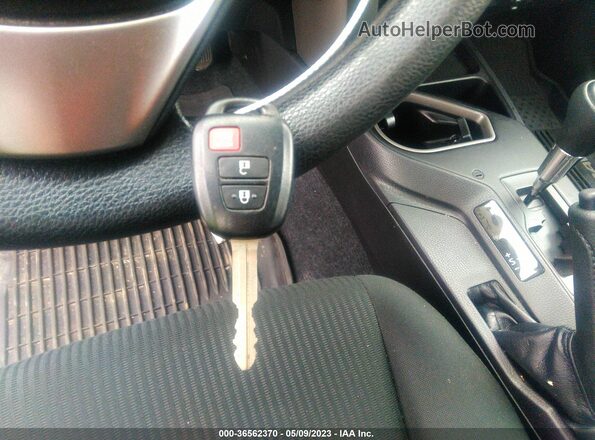 2T3ZFREV9JW494077 2018 TOYOTA LE Maroon Dashboard view