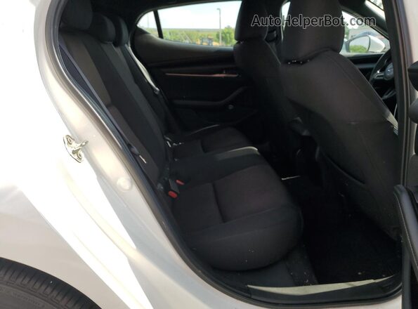 JM1BPAJLXM1300972 2021 MAZDA 3 White 