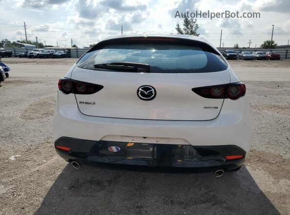 JM1BPAJLXM1300972 2021 MAZDA 3 White Вид підкапотного простору