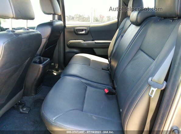 3TMDZ5BN3NM132963 2022 TOYOTA TACOMA 4WD Gray VIN կոդի պիտակի տեսք