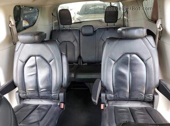 2C4RC1BG2KR731665 2019 CHRYSLER PACIFICA Silver 