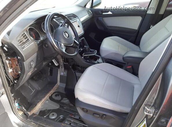 3VV2B7AX3KM011258 2019 VOLKSWAGEN TIGUAN Blue Вид салону спереду