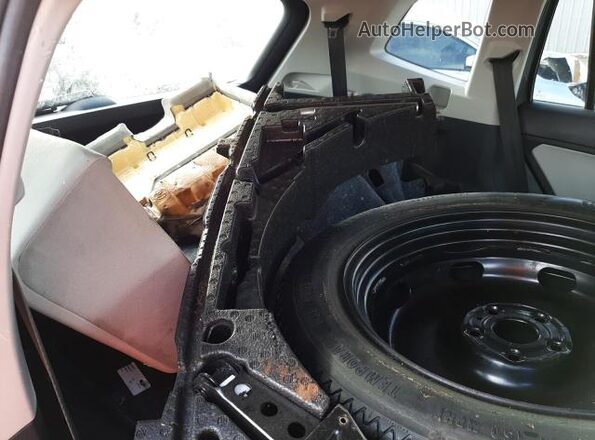 3VV2B7AX3KM011258 2019 VOLKSWAGEN TIGUAN Blue Вид підкапотного простору