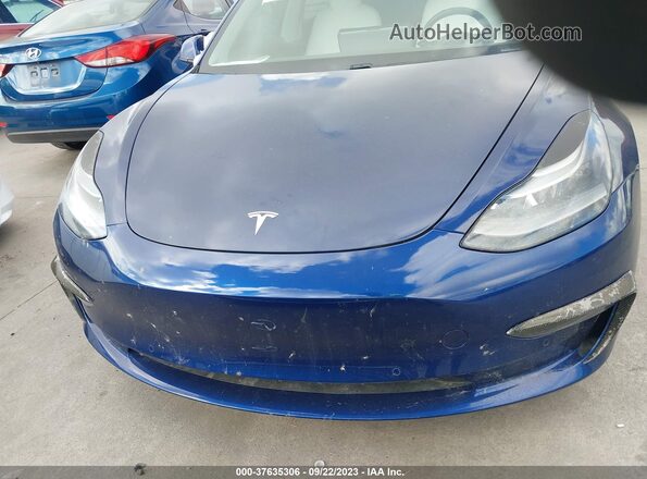5YJ3E1EB2MF059685 2021 TESLA MODEL 3 Синий Вид панели приборов