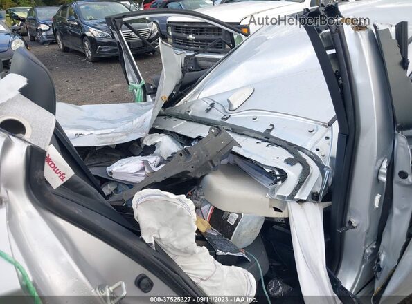 JTDL9MFU9N3040135 2022 TOYOTA LE Серый Вид наклейки с VIN-кодом