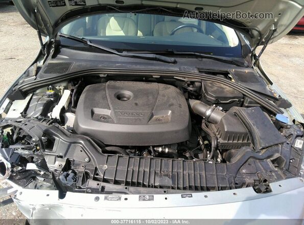 YV126MFL2J2453326 2018 VOLVO S60 Silver Widok z tyłu
