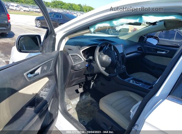 2FMPK3J9XMBA02510 2021 FORD EDGE Белый Вид салона спереди