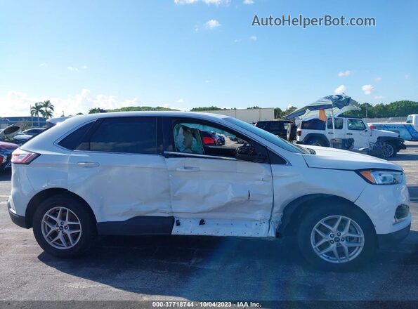 2FMPK3J9XMBA02510 2021 FORD EDGE Белый Вид задней части салона