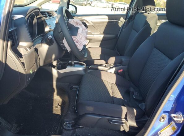 3HGGK5H89LM706905 2020 HONDA FIT Blue Вид салону спереду