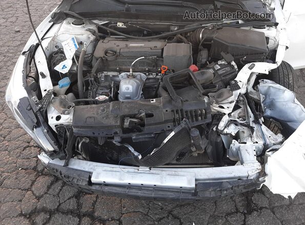 1HGCR2F31HA288991 2017 HONDA ACCORD White Вид задньої частини салону