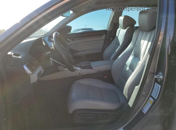 1HGCV3F93JA005762 2018 HONDA ACCORD Gray Front interior view