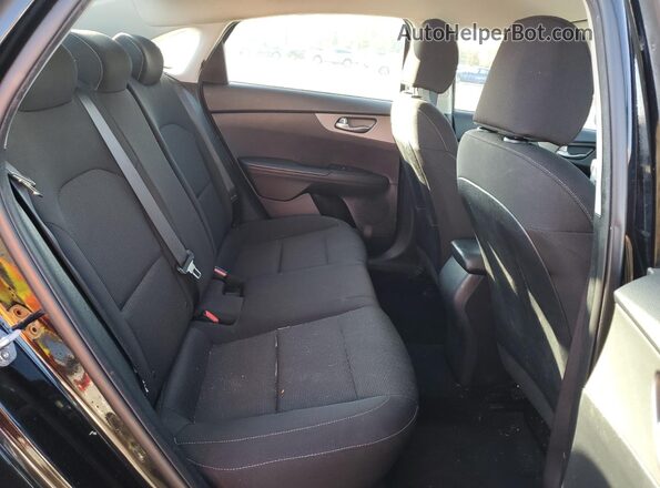 3KPF24AD5ME262767 2021 KIA FORTE Черный Вид задних сидений