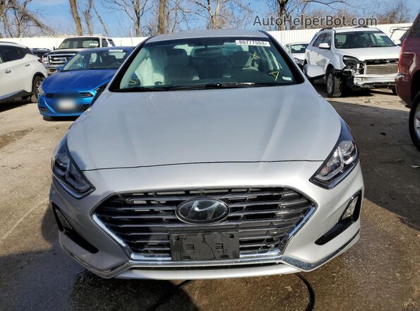 5NPE24AF2KH755909 2019 HYUNDAI SONATA Silver Դիմացի տեսք