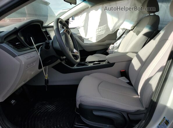 5NPE24AF2KH755909 2019 HYUNDAI SONATA Silver Սալոնի դիմացի տեսք