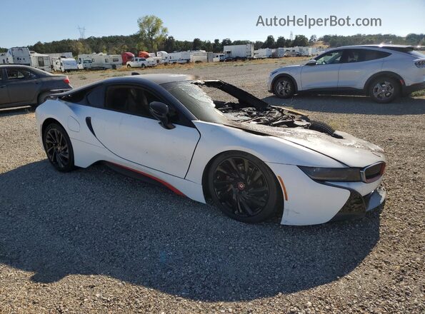 WBY2Z2C53GV675404 2016 BMW I8 White Widok wnętrza z przodu