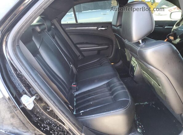 2C3CCABG9KH637976 2019 CHRYSLER 300 Black უკანა სავარძლების ხედი