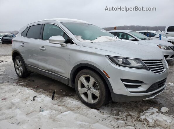 5LMCJ1C9XHUL50226 2017 LINCOLN MKC Silver წინა მარჯვენა