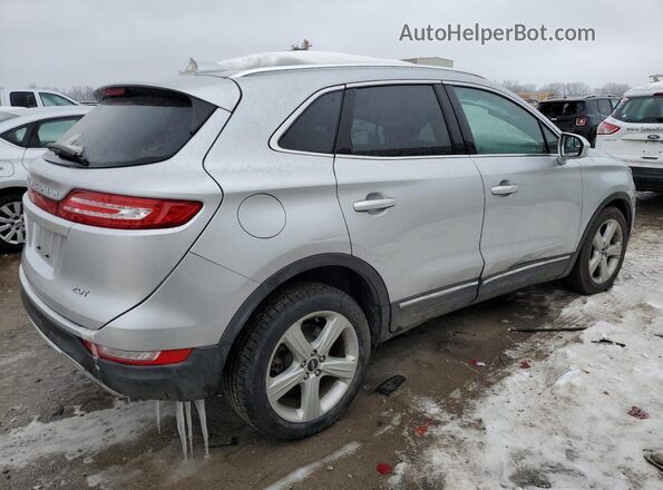 5LMCJ1C9XHUL50226 2017 LINCOLN MKC Silver უკანა მარჯვენა