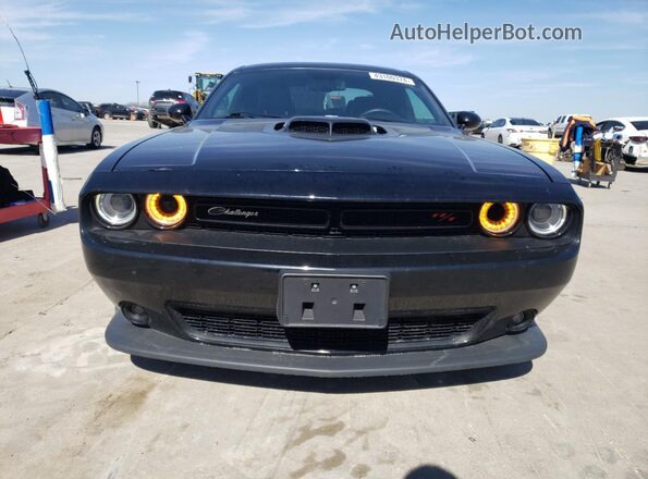 2C3CDZFJ5HH627231 2017 DODGE CHALLENGER Black Սալոնի հետևի տեսք