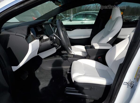 5YJXCBE24LF228942 2020 TESLA MODEL White 