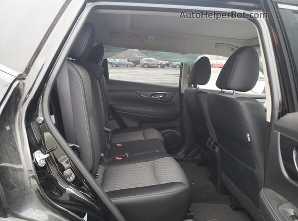 JN8AT2MV8HW027229 2017 NISSAN ROGUE Black Vista interior trasera