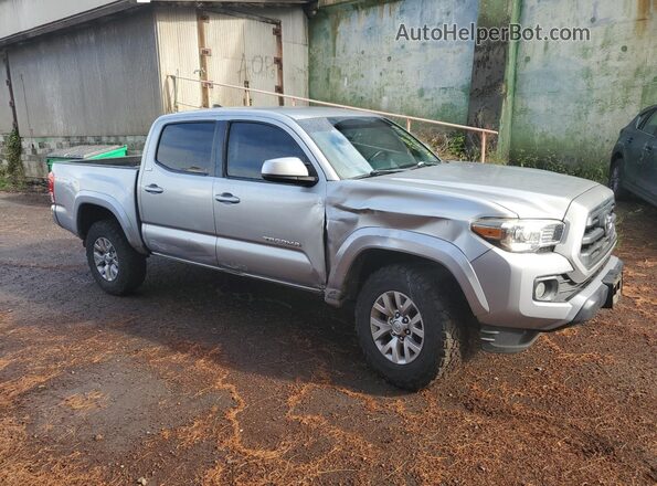 3TMCZ5AN5HM076042 2017 TOYOTA LE Silver Front right