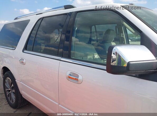 5LMJJ3HT6GEL08555 2016 LINCOLN NAVIGATOR L White Rear interior view
