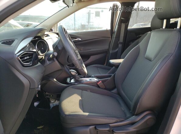 KL4MMBS20PB096205 2023 BUICK ENCORE White Սալոնի դիմացի տեսք