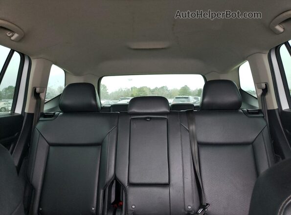 1V2DP2CAXKC594089 2019 VOLKSWAGEN ATLAS Silver Widok tylnych siedzeń