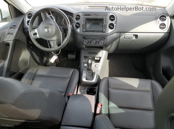 WVGSV7AX6HW513191 2017 VOLKSWAGEN TIGUAN Белый 