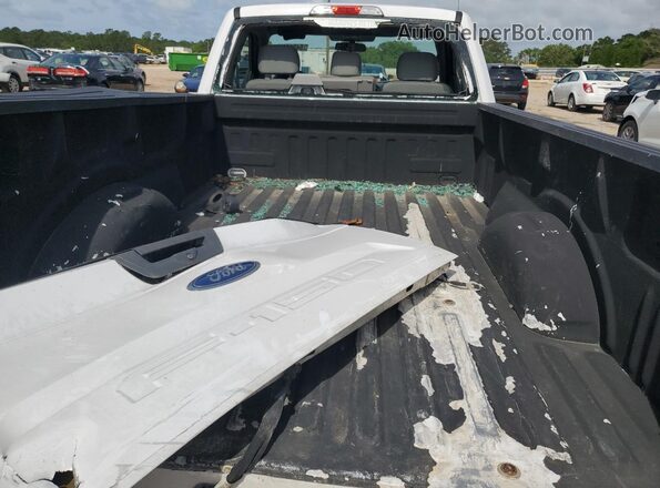 1FTMF1CB3JKF52178 2018 FORD F150 White Հետևի նստատեղերի տեսք