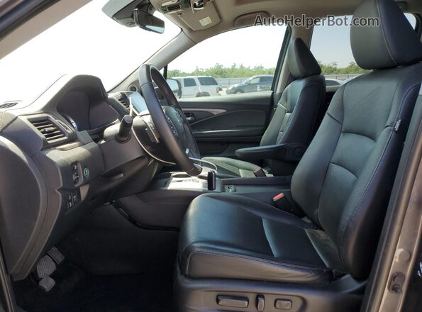 5FPYK3F50PB016610 2023 HONDA RIDGELINE Gray Vista interior delantera