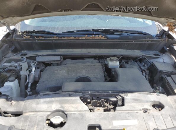 5N1DR2MMXHC684142 2017 NISSAN PATHFINDER Серебряный Вид задней части салона