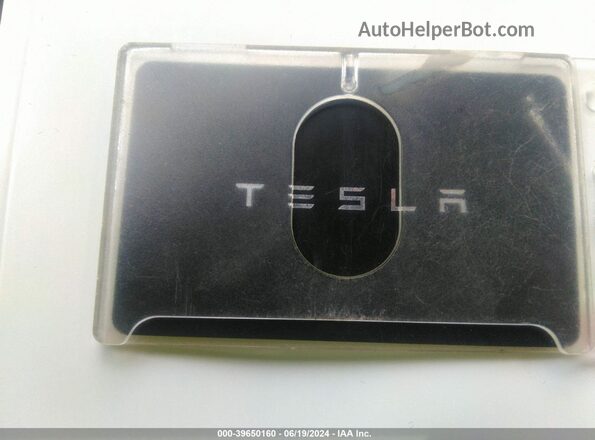 5YJ3E1EB2PF633240 2023 TESLA MODEL 3 Blue Widok deski rozdzielczej