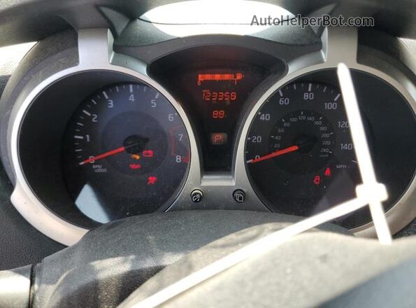 JN8AF5MR7HT701349 2017 NISSAN JUKE Black ხელსაწყოთა პანელის ხედი