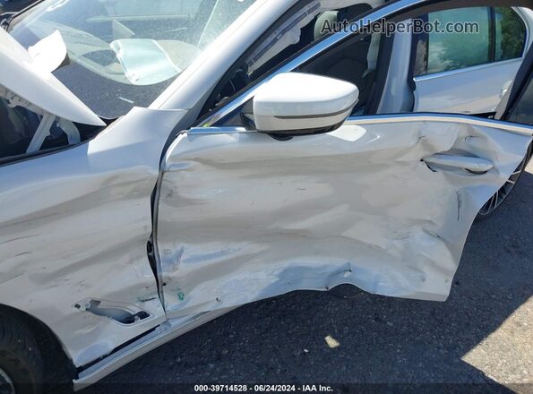 WBA13BJ00MCG44284 2021 BMW 5 SERIES White Widok z przodu